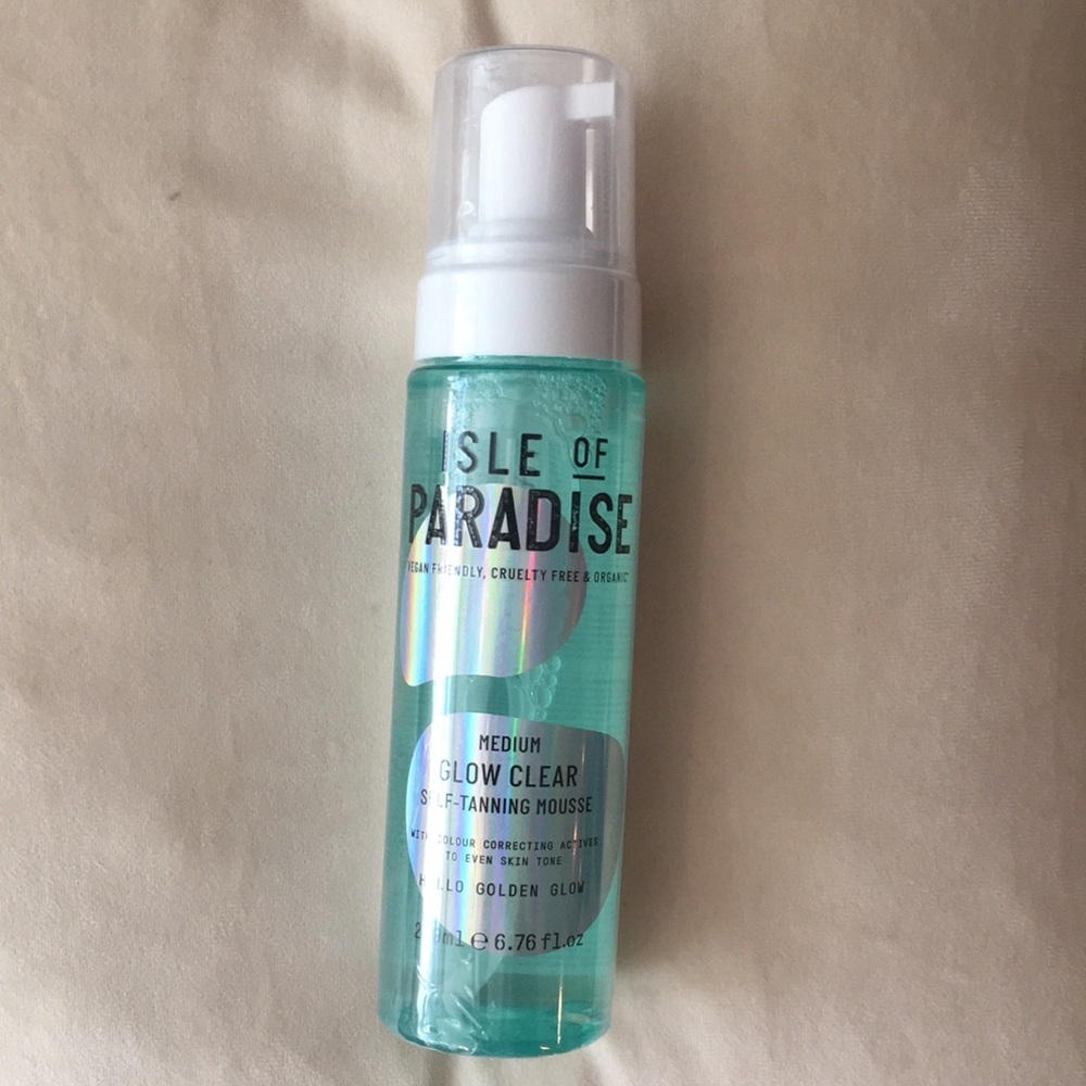 new isle of paradise clear self-tanning mousse